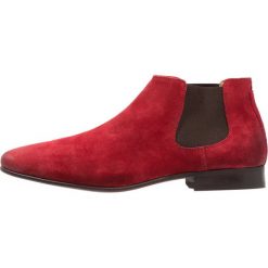 ALDO VALEWEN Botki red. Buty zimowe męskie Aldo. W wyprzedaży za 383.20 zł.