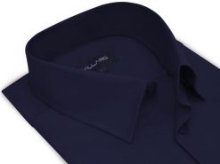 Granatowa gładka koszula męska z długim rękawem 03L. Koszule męskie Mmer / Villaro - Koszule męskie, l, bez wzorów, z bawełny, bez kołnierzyka, bez ramiączek. W wyprzedaży za 148.50 zł.