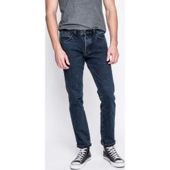 Wrangler - Jeansy. Jeansy męskie marki Wrangler. W wyprzedaży za 259.90 zł.