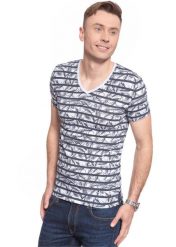 T-SHIRT MĘSKI MUSTANG AARON C FLORAL AOP 1009507 11680. T-shirty męskie Mustang, m, bez wzorów, bez kołnierzyka, bez ramiączek. W wyprzedaży za 39.99 zł.