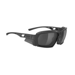 Okulary przeciwsłoneczne do sportu Rudy Project Agent Q Stealth. Czarne okulary przeciwsłoneczne męskie Rudy Project, bez wzorów, sportowe. W wyprzedaży za 857.00 zł.