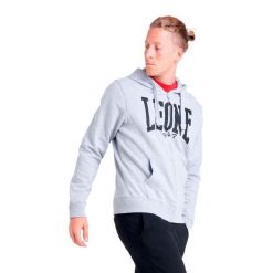 Męska bluza z kapturem zapinana na zamek i dużym, prostym logo. Szare bluzy z kapturem męskie LEONE 1947 APPAREL, m, bez wzorów, z bawełny, z kapturem. W wyprzedaży za 112.15 zł.