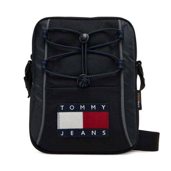 Saszetka Tommy Jeans. Czarne saszetki męskie Tommy Jeans, bez wzorów, z jeansu, małe. Za 237.99 zł.