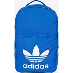 Adidas Originals - Plecak. Niebieskie plecaki męskie Adidas Originals, w paski, z materiału. W wyprzedaży za 89.90 zł.