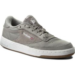 Buty Reebok - Club C 85 Estl CM8794 Powder Brey/Wht/Wshd Blue. Buty sportowe na co dzień męskie marki Reebok. W wyprzedaży za 269.00 zł.
