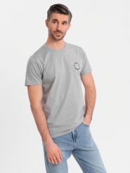 T-shirt męski bawełniany z nadrukiem i okrągłym dekoltem – jasnoszary V8 OM-TSFP-0186 - XXL. Szare t-shirty męskie Ombre Clothing, l, bez wzorów, z bawełny, bez kołnierzyka, bez ramiączek. W wyprzedaży za 39.99 zł.