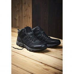 Czarne Skórzane Trapery Conclude. Czarne buty zimowe męskie marki Born2be, ze skóry. Za 169.99 zł.