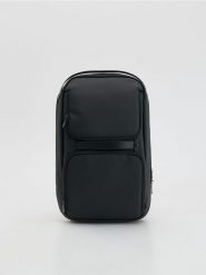 Plecak podróżny - czarny. Czarne plecaki męskie Reserved, bez wzorów. Za 199.99 zł.