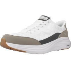 Buty SKECHERS 232619S VAPOR FOAM Biały. Białe buty trekkingowe męskie Skechers, bez wzorów, z syntetyku, bez zapięcia, trekkingowe, skechers sport. Za 402.94 zł.
