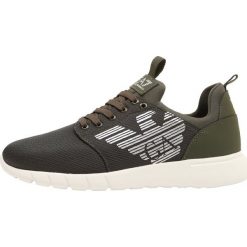 EA7 Emporio Armani LACE UP Sneakersy niskie forest green. Zielone buty sportowe na co dzień męskie EA7 Emporio Armani, z materiału. Za 629.00 zł.