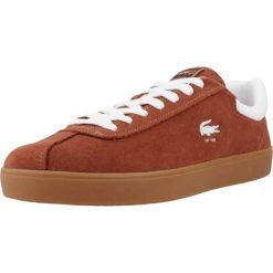 Tenisówki Lacoste Model Baseshot Kolor Brązowy. Brązowe trampki męskie Lacoste, bez wzorów, sportowe, bez zapięcia. W wyprzedaży za 399.00 zł.