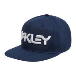 Czapka typu snapback Oakley Mark III. Niebieskie czapki męskie Oakley, bez wzorów. Za 188.00 zł.