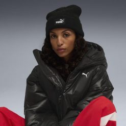 Głęboka czapka beanie Essentials PUMA. Czarne czapki męskie Puma, bez wzorów, eleganckie. Za 79.00 zł.
