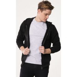 Czarna Bluza Nearby. Bluzy rozpinane męskie Born2be. Za 89.99 zł.