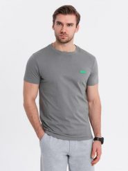 Bawełniany męski t-shirt z zieloną naszywką na piersi – szary V1 - Rozmiar: L. Szare t-shirty męskie Ombre Clothing, l, z aplikacjami, z bawełny, bez kołnierzyka, bez ramiączek. W wyprzedaży za 69.99 zł.