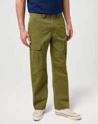 MESKIE SPODNIE WRANGLER REGULAR CARGO CAPULET OLIVE 112373197. Zielone spodnie na co dzień męskie Wrangler, bez wzorów, z materiału. Za 219.99 zł.