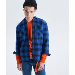 Koszula w kratę z kolekcji Night Animals - Granatowy. Koszule męskie marki Cropp. Za 79.99 zł.