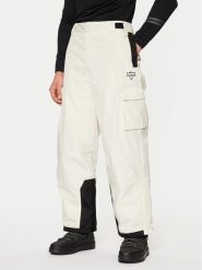 Guess Spodnie narciarskie M4PB59 WH0K0 Écru Regular Fit. Spodnie narciarskie i snowboardowe męskie Guess, z aplikacjami, z syntetyku, narciarskie. Za 779.99 zł.