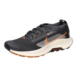 Buty do biegania męskie Nike Pegasus. Czarne buty do biegania męskie Nike, bez wzorów, z gore-texu, bez zapięcia, do biegania, gore-tex. Za 975.00 zł.