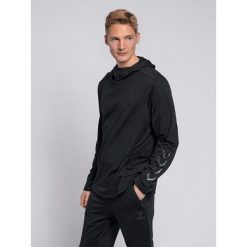 Bluza z kapturem Hummel hmllaston. Czarne bluzy z kapturem męskie HUMMEL, m, bez wzorów, z kapturem. W wyprzedaży za 229.00 zł.