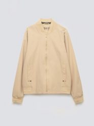 Kurtka męska bomber beżowa Kamden 801. Brązowe kurtki męskie Big Star, l, bez wzorów, z materiału, bez ramiączek, bez kaptura. Za 299.99 zł.