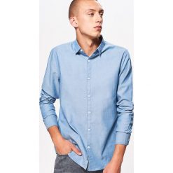 Gładka koszula slim fit - Niebieski. Koszule męskie marki Cropp. Za 49.99 zł.