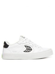 Cariuma Sneakersy Salvas 411301W21W080 Biały. Białe buty sportowe na co dzień męskie CARIUMA, m, bez wzorów, ze skóry, bez ramiączek, bez kaptura. Za 449.99 zł.