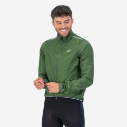 Kurtka wodoodporna Rogelli Essential. Zielone kurtki męskie Rogelli, xl, bez wzorów, bez kaptura, rowerowe. W wyprzedaży za 180.00 zł.