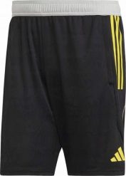 Spodenki męskie adidas Tiro 23 Competition Training czarne HU1299 S. Czarne szorty sportowe męskie ADIDAS, bez wzorów, sportowe. Za 125.60 zł.