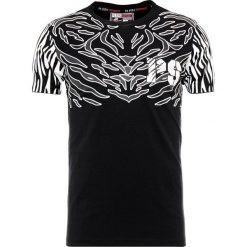 Plein Sport ROUND NECK TIGER Tshirt z nadrukiem black/white. Czarne t-shirty męskie Plein Sport, z nadrukiem, z bawełny, sportowe. Za 789.00 zł.