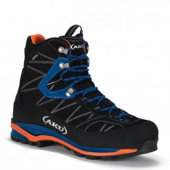 Buty trekkingowe męskie Aku Tengu GORE-TEX. Czarne buty trekkingowe męskie Aku, bez wzorów, z gore-texu, bez zapięcia, wspinaczkowe, gore-tex. Za 899.00 zł.