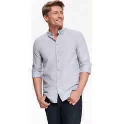KOSZULA DŁUGI RĘKAW MĘSKA SLIM FIT. Koszule męskie TOP SECRET. W wyprzedaży za 29.99 zł.