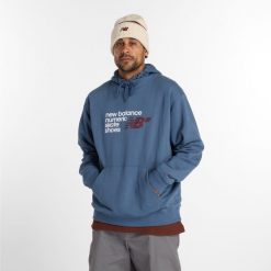 Bluza męska New Balance Numeric MT51954VTI – niebieska. Niebieskie bluzy z kapturem męskie New Balance, m, z aplikacjami, z bawełny, z kapturem. Za 339.99 zł.
