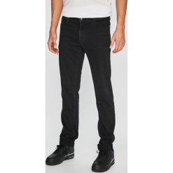 Trussardi Jeans - Jeansy. Jeansy męskie marki TRUSSARDI JEANS. Za 379.90 zł.