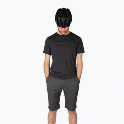 Spodenki rowerowe męskie Endura Hummvee Chino W/Liner grey. Szare szorty sportowe męskie ENDURA, bez wzorów, sportowe. Za 199.99 zł.