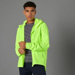 Kurtka Przeciwdeszczowa Na Rower Miejski 120 Ppe Męska. Żółte kurtki treningowe męskie B'TWIN, l, bez wzorów, z materiału, bez kaptura, rowerowe. Za 119.99 zł.