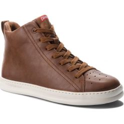 Sneakersy CAMPER - Runner Four K300195-005 Oilylusion Cola/Runnerfour Pau. Buty sportowe na co dzień męskie Camper. W wyprzedaży za 369.00 zł.