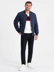 Kurtka męska bomberka pikowana z metalowymi zamkami - granatowa V2 OM-JALP-0143 - XXL. Niebieskie kurtki męskie Ombre Clothing, l, bez wzorów, bez ramiączek, bez kaptura. W wyprzedaży za 149.99 zł.