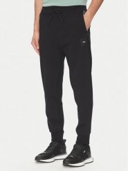 BOSS Spodnie dresowe Hadiko 50537198 Czarny Regular Fit. Czarne spodnie dresowe męskie Boss, bez wzorów, z bawełny. Za 519.99 zł.