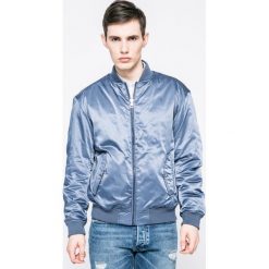 Calvin Klein Jeans - Kurtka bomber. Kurtki męskie marki Calvin Klein Jeans. W wyprzedaży za 449.90 zł.