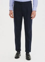 PAKO LORENTE - Granatowe spodnie męskie z lnem. Spodnie na co dzień męskie Pako Lorente, bez wzorów, z bawełny, casualowe. Za 249.99 zł.