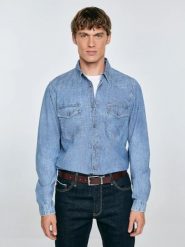 Koszula męska z imitacji jeansu niebieska Retinez 401. Niebieskie koszule męskie Big Star, l, bez wzorów, z bawełny, bez kołnierzyka, bez ramiączek. Za 259.99 zł.