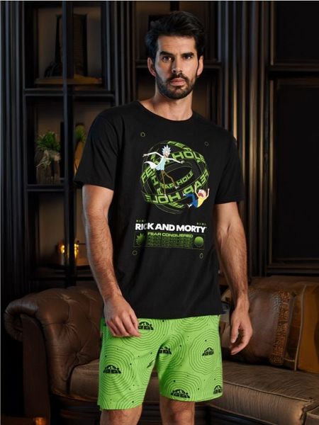 Piżama dwuczęściowa Rick and Morty - czarny. Czarne piżamy męskie Sinsay, l, bez wzorów, bez kołnierzyka, bez ramiączek. Za 49.99 zł.