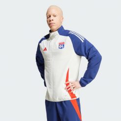 Bluza Olympique Lyonnais Tiro 24 Presentation. Białe bluzy nierozpinane męskie ADIDAS, l, bez wzorów, z materiału, sportowe, bez ramiączek, bez kaptura. W wyprzedaży za 279.30 zł.