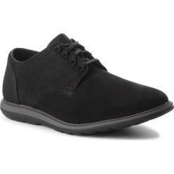 Półbuty CLARKS - Glaston Walk 261334937 Black Nubuck. Czarne codzienne półbuty męskie Clarks, z nubiku. W wyprzedaży za 319.00 zł.