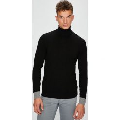 Trussardi Jeans - Sweter. Swetry męskie marki TRUSSARDI JEANS. W wyprzedaży za 239.90 zł.