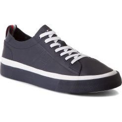 Sneakersy TOMMY HILFIGER - Unlined Low Cut Leather Sneaker FM0FM01627 Midnight 403. Buty sportowe na co dzień męskie marki Tommy Hilfiger. W wyprzedaży za 309.00 zł.