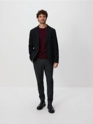 Marynarka slim fit z domieszką wiskozy - czarny. Czarne marynarki męskie Reserved, l, bez wzorów, z dzianiny. Za 259.99 zł.