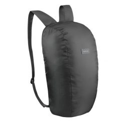 Plecak Forclaz Travel składany 10 l. Czarne plecaki męskie FORCLAZ, bez wzorów, z materiału. Za 15.99 zł.