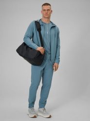 4F Spodnie treningowe szybkoschnące męskie - granatowe M. Niebieskie długie spodnie sportowe męskie 4f, bez wzorów, na fitness i siłownię. Za 179.99 zł.